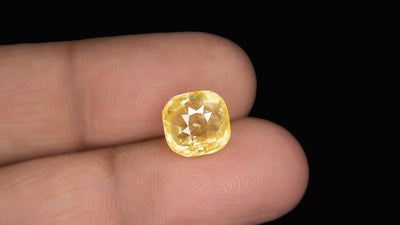 Yellow Sapphire - 6.21 Carat