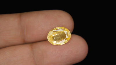 Yellow Sapphire - 4.85 Carat