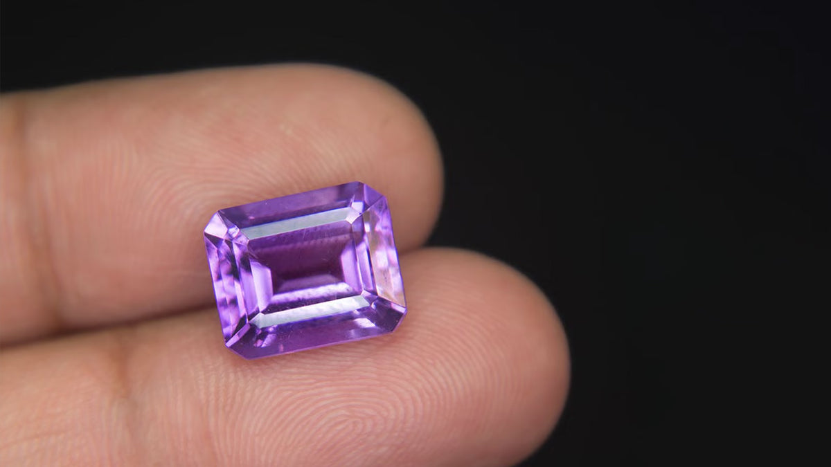 Buy Natural 5.90 Carat Amethyst Stone at best price online