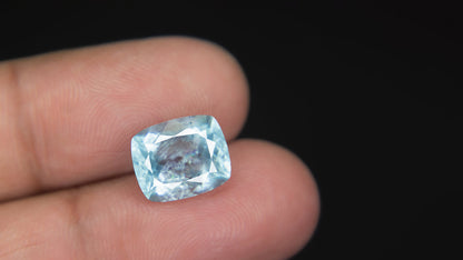 Buy Natural 4.06 Carat Aquamarine Stone at best price online