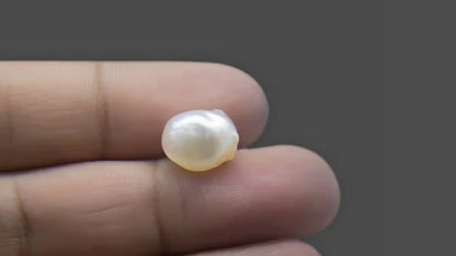 Buy Natural 6.32 Carat Pearls Stone at best price online
