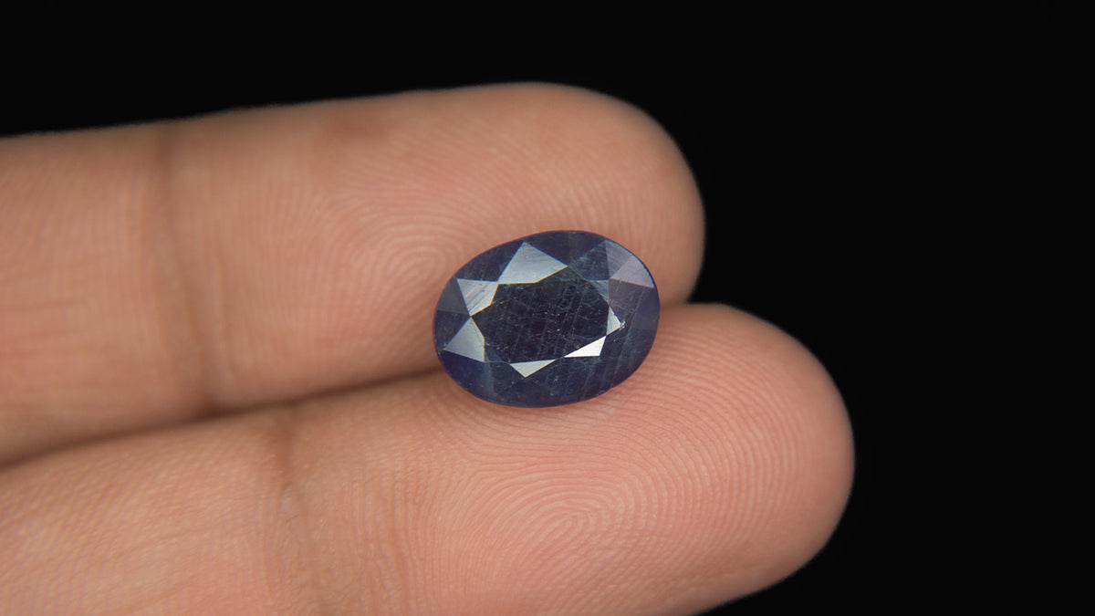 Buy Natural 5.58 Carat Blue Sapphire Stone at best price online