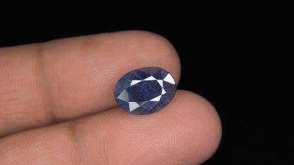 Buy Natural 5.48 Carat Blue Sapphire Stone at best price online
