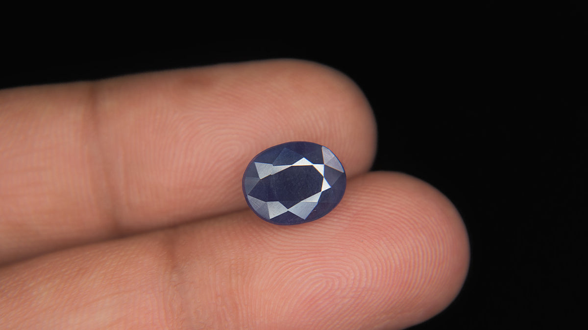 Buy Natural 3.45 Carat Blue Sapphire Stone at best price online