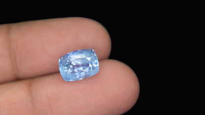 Buy Natural 5.91 Carat Blue Sapphire Stone at best price online
