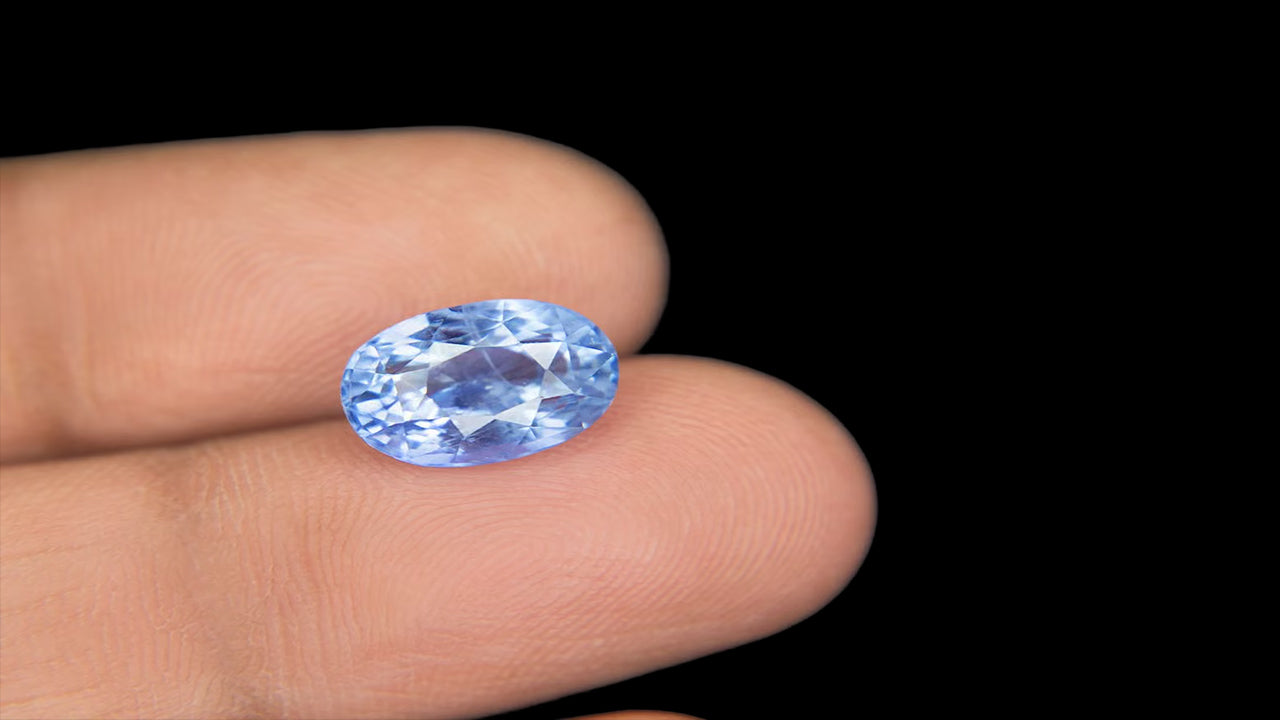 Buy Natural 5.99 Carat Blue Sapphire Stone at best price online