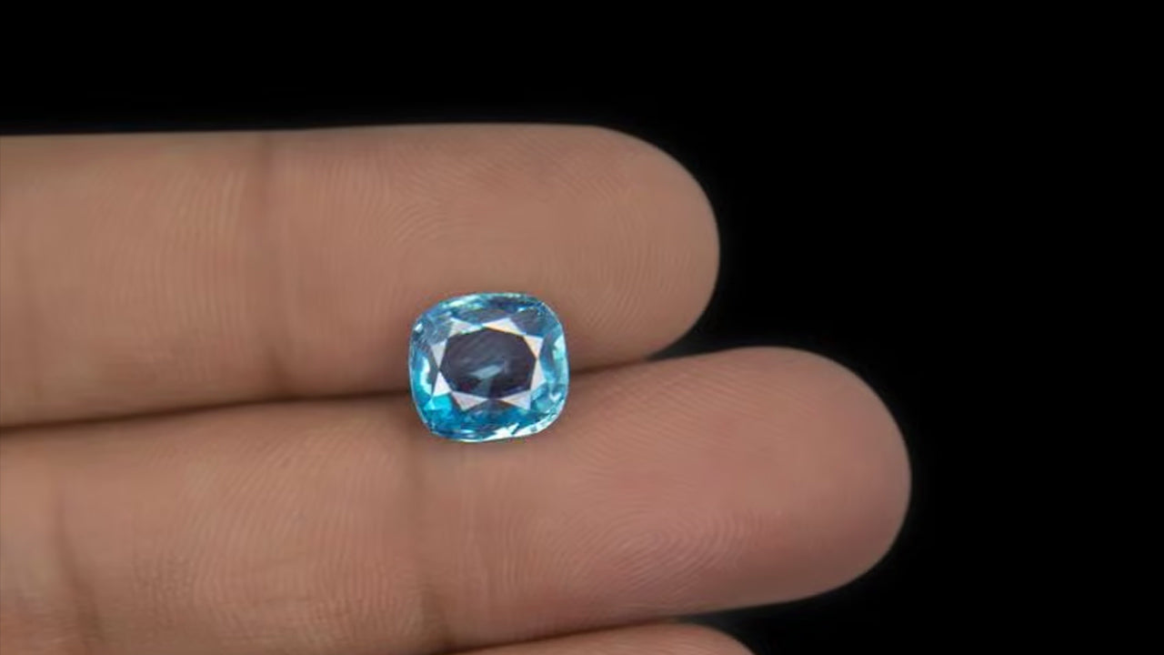 Buy Natural 5.62 Carat Natural Zircon Stone at best price online
