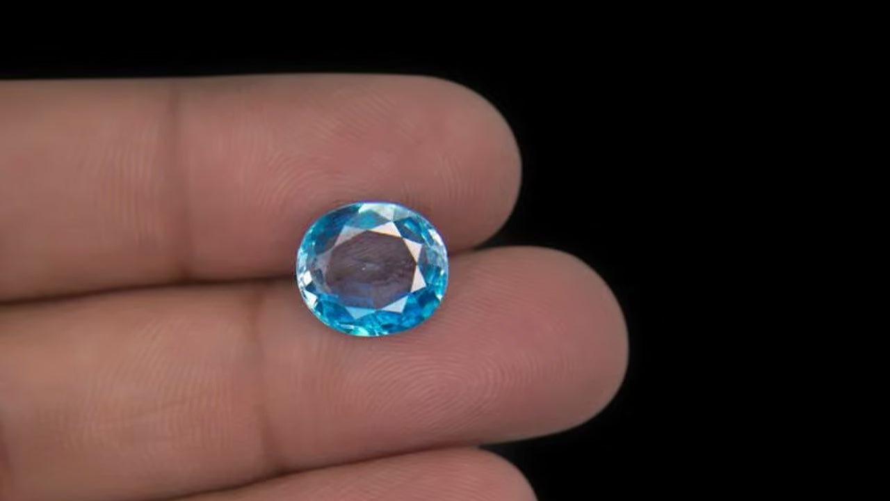 Buy Natural 6.67 Carat Natural Zircon Stone at best price online