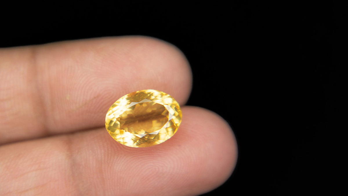 Buy Natural 5.27 Carat Citrine Stone at best price online