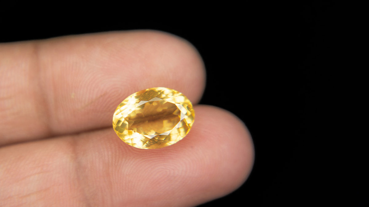 Buy Natural 5.68 Carat Citrine Stone at best price online