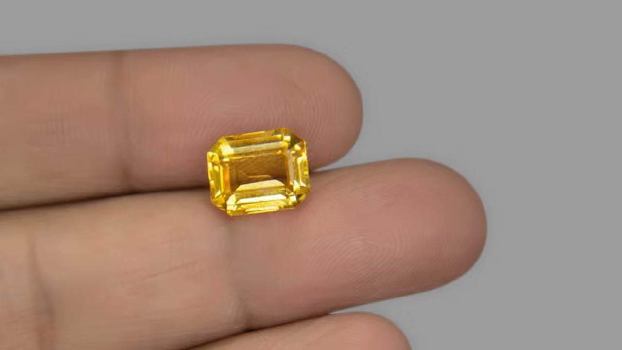 Buy Natural 4.36 Carat Citrine Stone at best price online