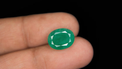 Buy Natural 6.28 Carat Emerald Stone at best price online