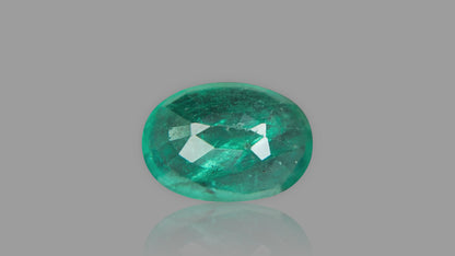 Buy Natural Zambia Emerald weighing 7.40 Carat at Best Price