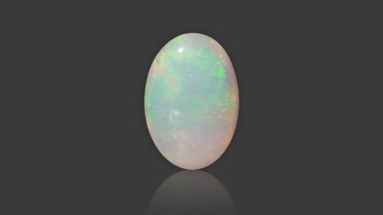 Buy Natural Australia Opal weighing 3.33 Carat at Best Price