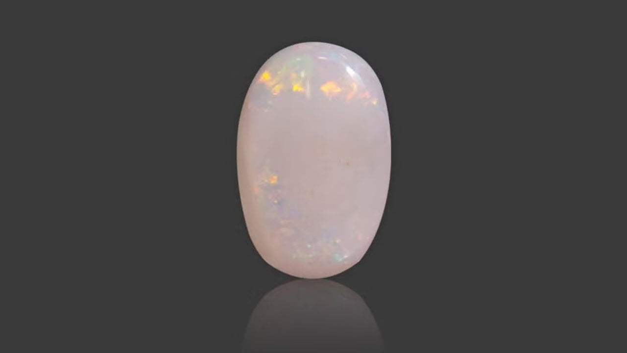 Buy Natural Australia Opal weighing 5.92 Carat at Best Price