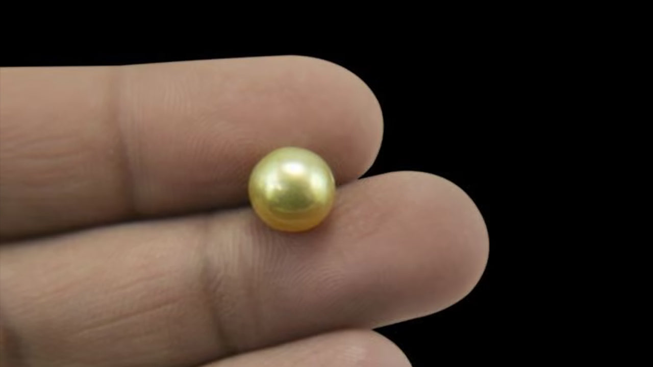 Buy Natural 2.64 Carat Pearls Stone at best price online