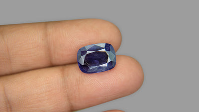 Iolite - 5.77 Carat