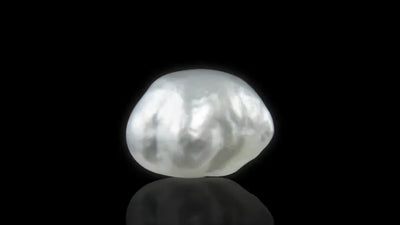 Keshi Pearl- 4.68 Carat