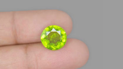 Buy Natural 6.15 Carat Peridot Stone at best price online