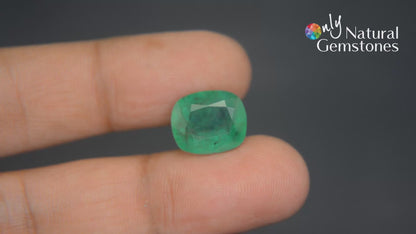 Buy Natural Zambia Emerald weighing 7.50 Carat from Only Natural Gemstone