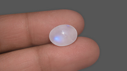 Buy Natural 4.80 Carat Moonstone Stone at best price online