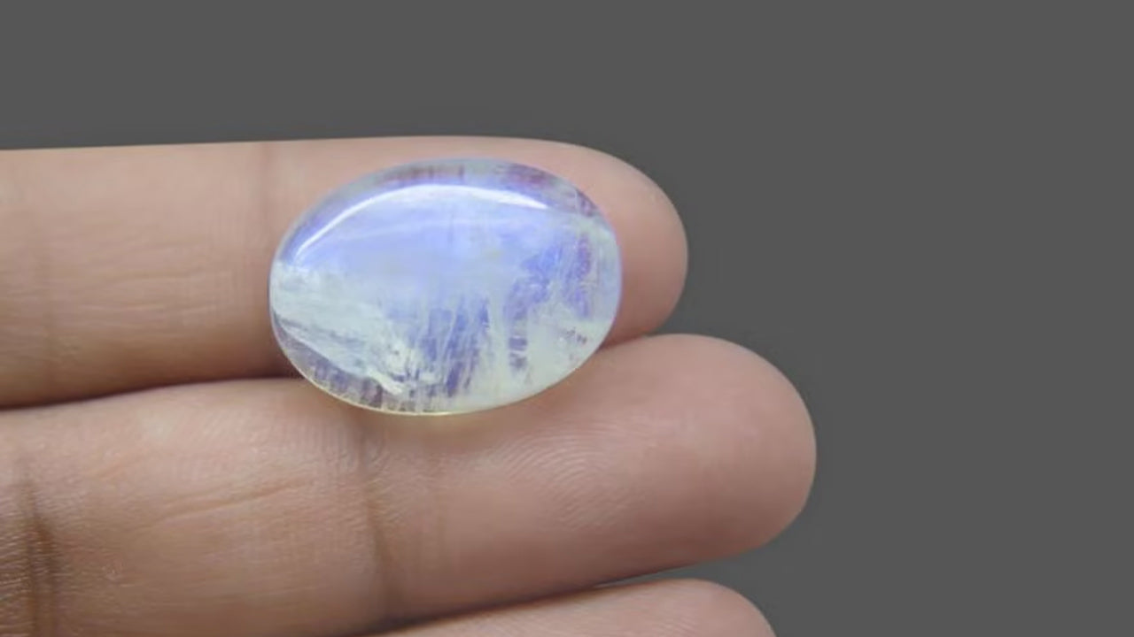 Buy Natural 19.50 Carat Moonstone Stone at best price online