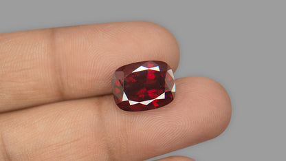 Buy Natural 8.16 Carat Red Garnet Stone at best price online