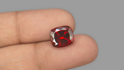 Buy Natural 5.64 Carat Red Garnet Stone at best price online