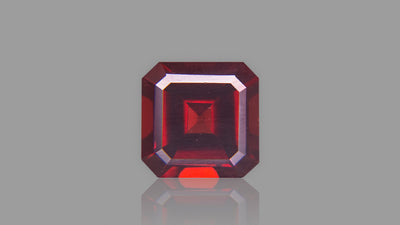 Red Garnet - 5.20 Carat