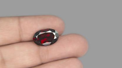 Buy Natural 4.61 Carat Red Garnet Stone at best price online