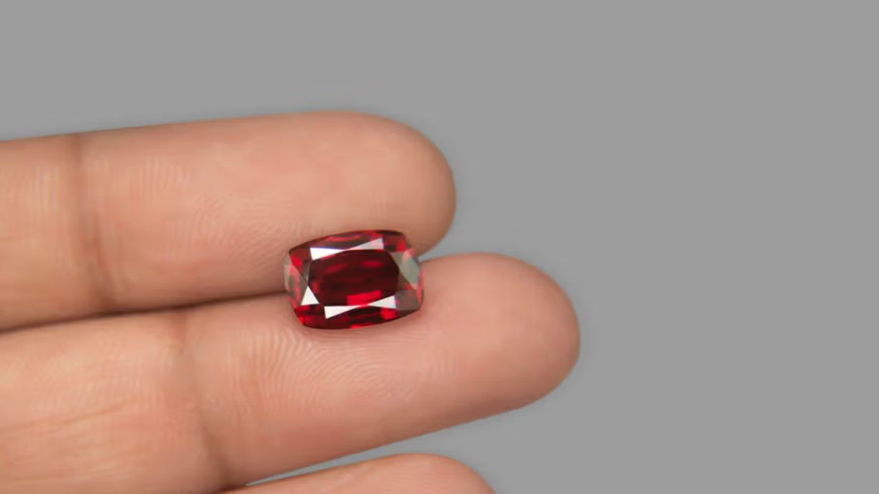 Buy Natural 3.85 Carat Red Garnet Stone at best price online