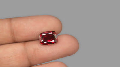 Buy Natural 3.85 Carat Red Garnet Stone at best price online