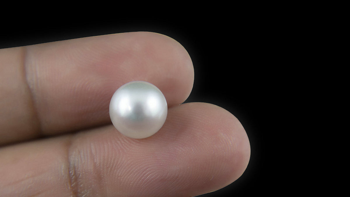 Buy Natural 10.63 Carat Pearls Stone at best price online