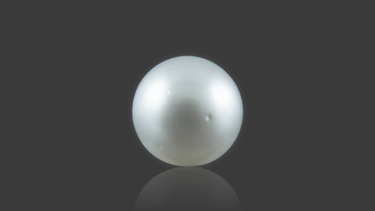 Buy 4.56 Carat Pearls Stone from Only Natural Gemstones