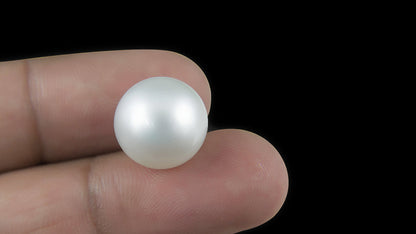Buy Natural 4.56 Carat Pearls Stone at best price online