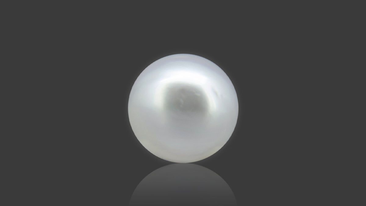 Buy 4.56 Carat Pearls Stone from Only Natural Gemstones
