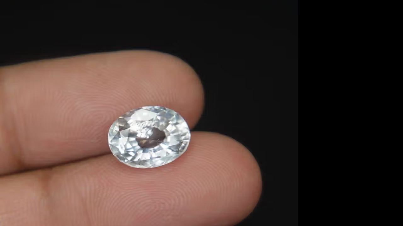 Buy Natural 5.32 Carat White Sapphire Stone at best price online