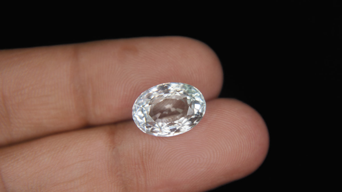 Buy Natural 8.05 Carat Topaz Stone at best price online