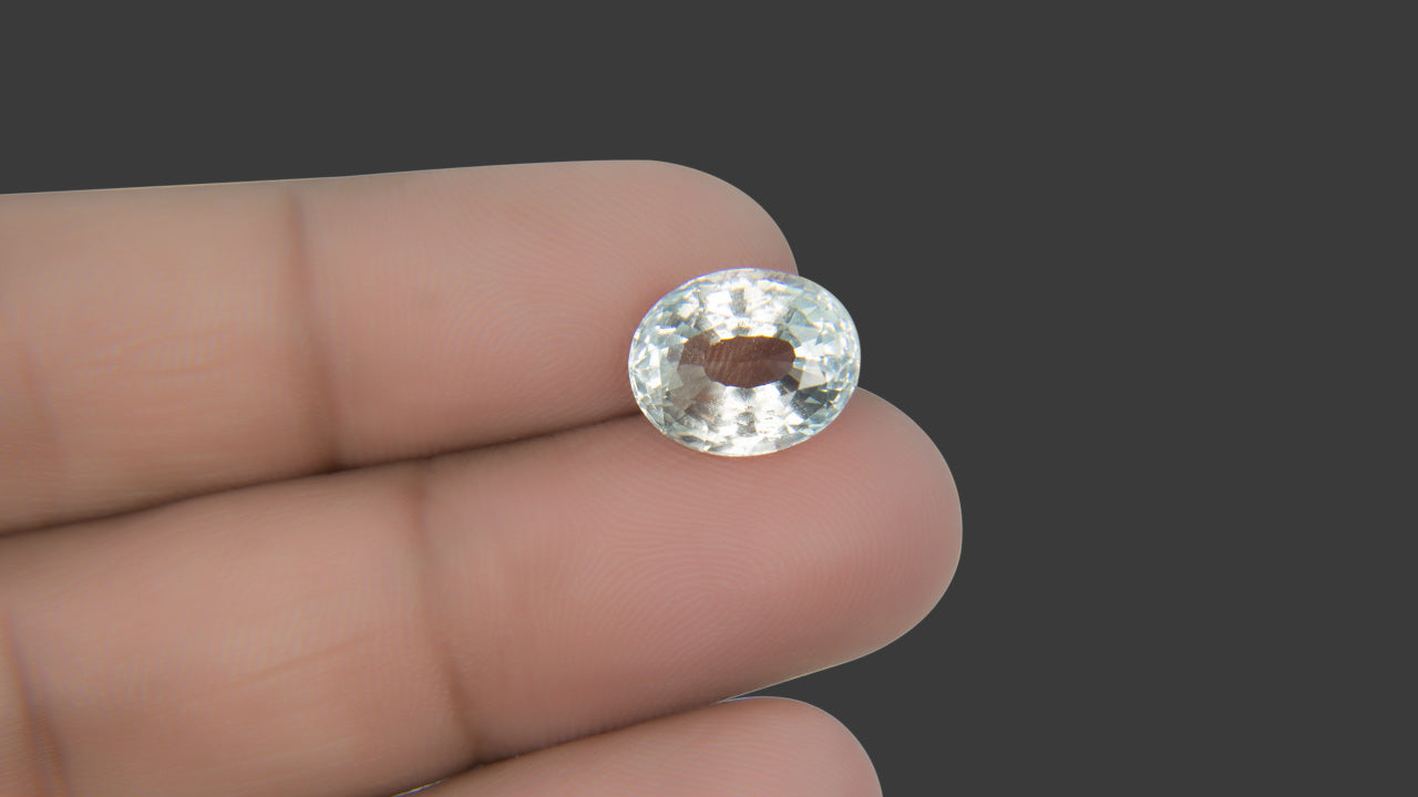 Buy Natural 6.92 Carat Topaz Stone at best price online