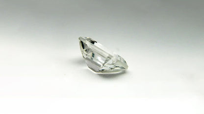 Buy Natural 4.18 Carat Topaz Stone at best price online