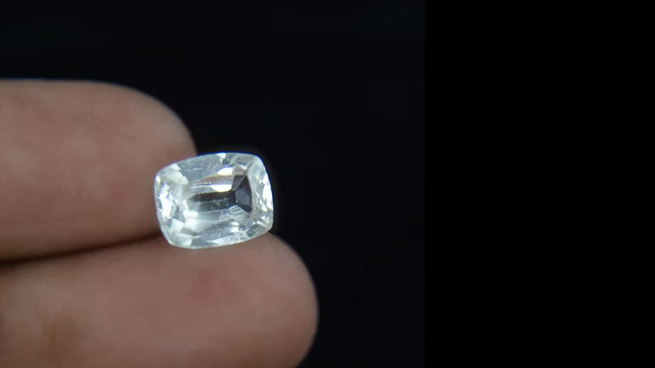 Buy Natural 4.12 Carat Natural Zircon Stone at best price online