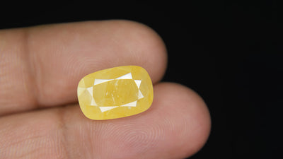 Yellow Sapphire - 9.13 Carat
