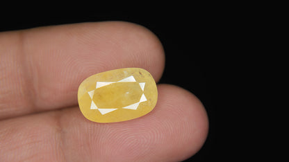 Buy Natural 8.50 Carat Yellow Sapphire Stone at best price online