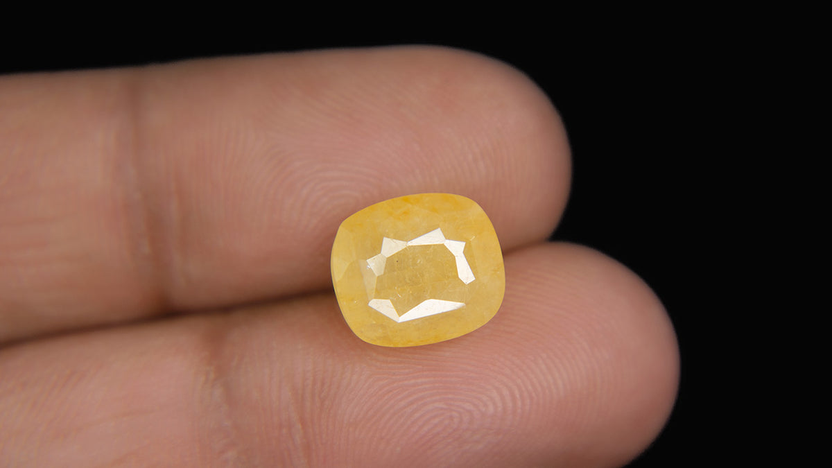 Buy Natural 5.31 Carat Yellow Sapphire Stone at best price online