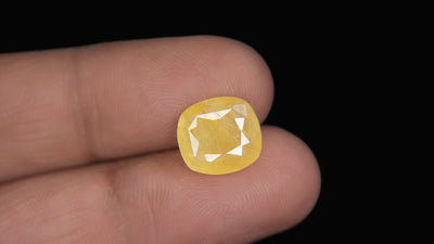 Yellow Sapphire - 5.31 Carat