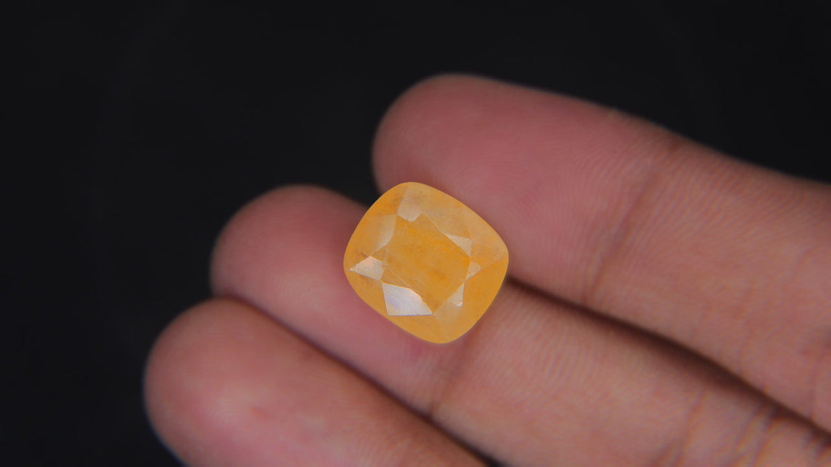 Buy Natural 7.05 Carat Yellow Sapphire Stone at best price online