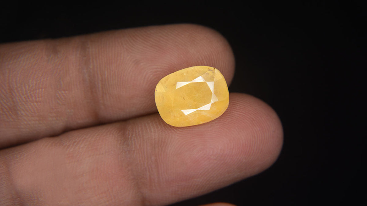 Buy Natural 8.03 Carat Yellow Sapphire Stone at best price online