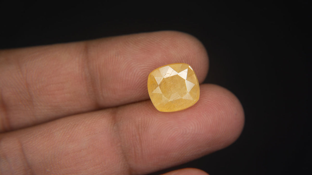 Buy Natural 6.73 Carat Yellow Sapphire Stone at best price online