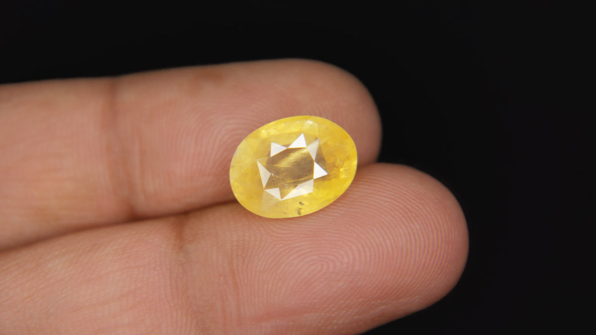 Buy Natural 6.44 Carat Yellow Sapphire Stone at best price online