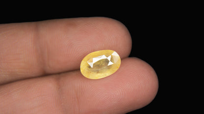 Buy Natural 4.55 Carat Yellow Sapphire Stone at best price online